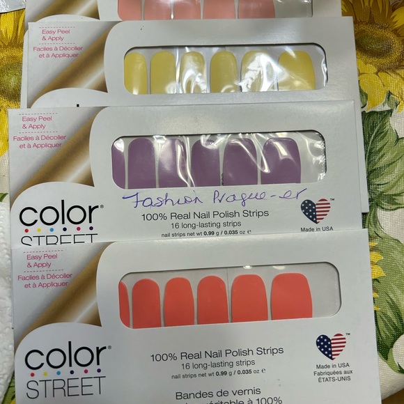 Colorstreet Nail Sets - Picture 4 of 8